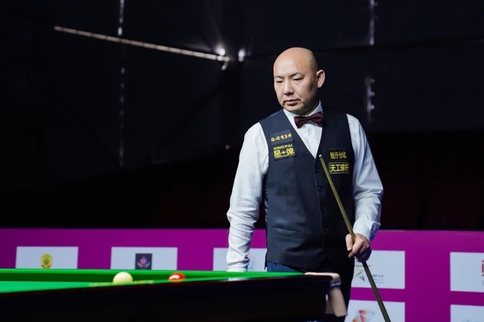 也折射出当 也折射出当