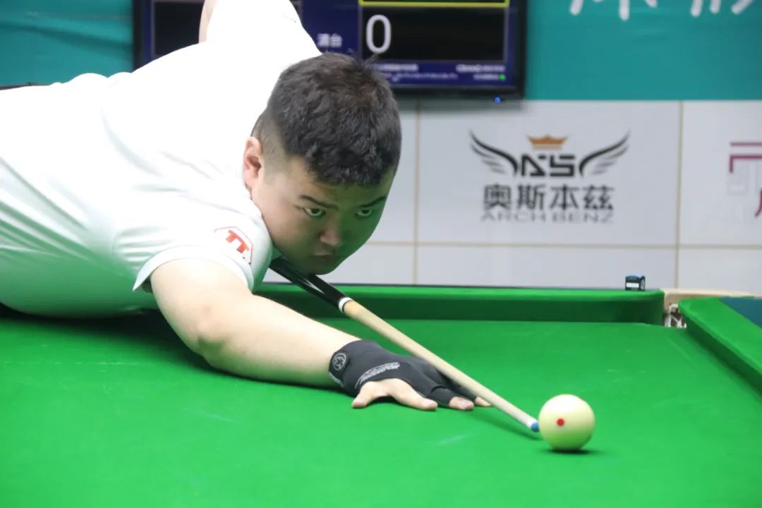 中场之一 中场之一